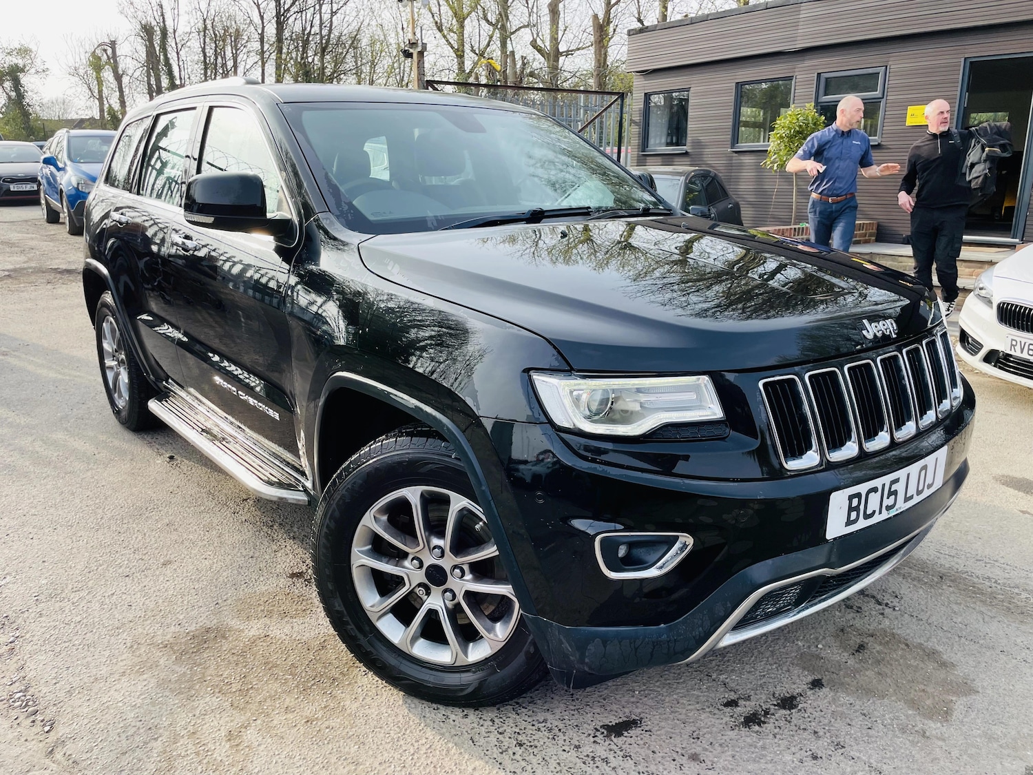 Used Jeep Grand Cherokee 2015 for sale - 77992831: Photo 2