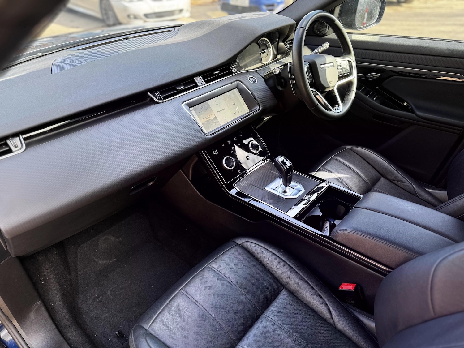 Used Land Rover Range Rover Evoque 2023 for sale - 78033582: Photo 11