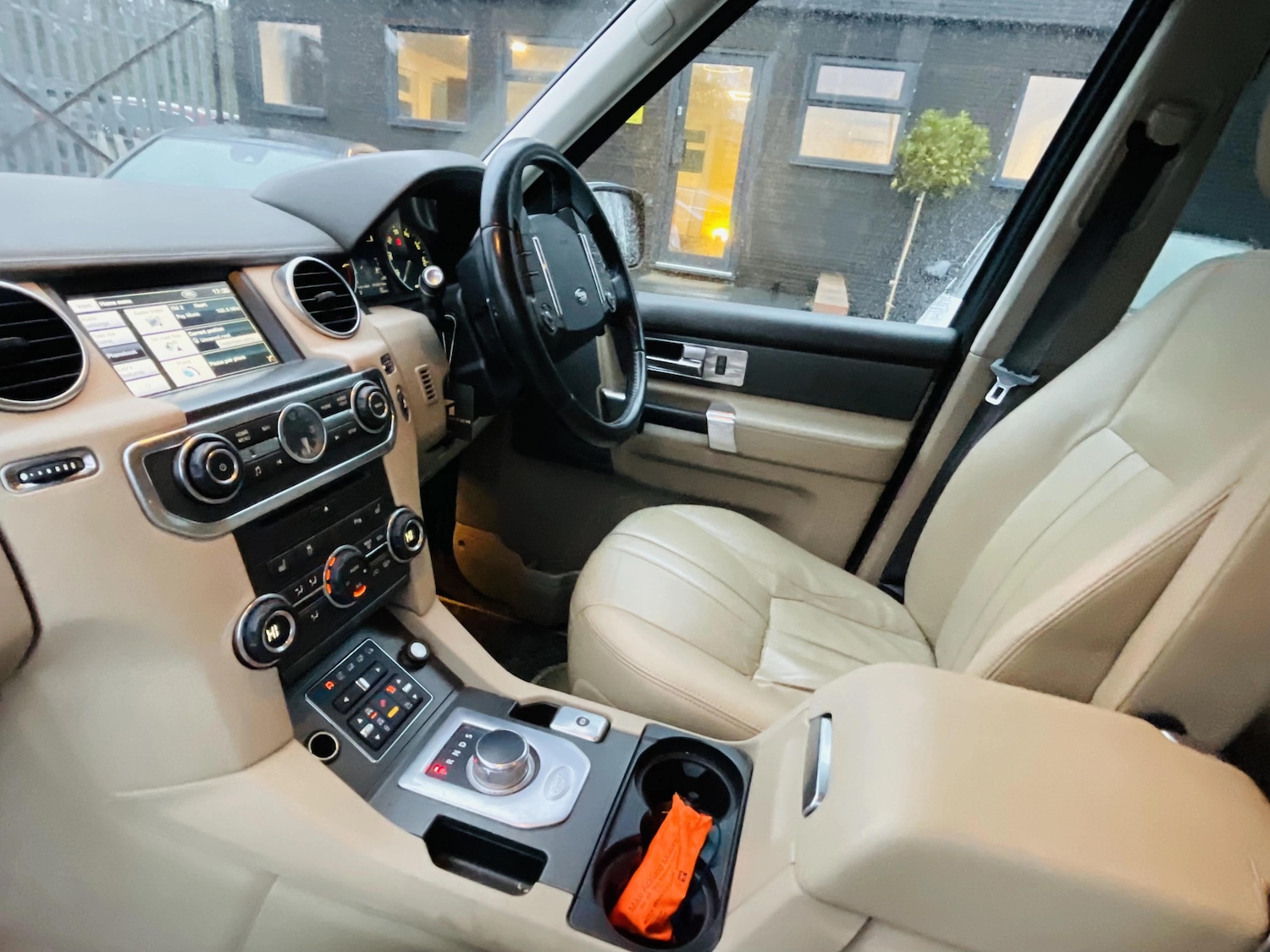 Used Land Rover Discovery 4 2012 for sale - 77852699: Photo 8