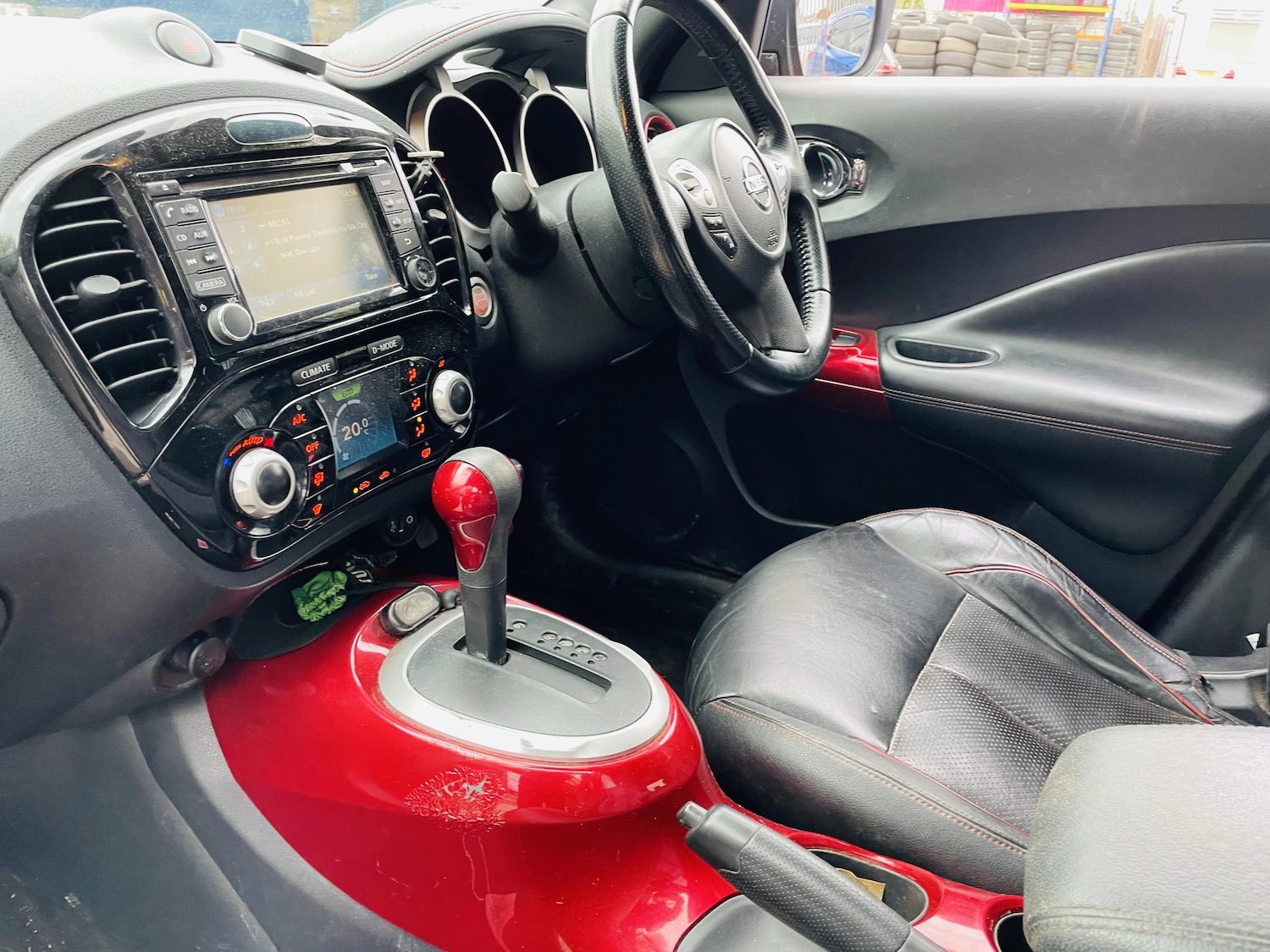 Used Nissan Juke 2014 for sale - 78101516: Photo 11