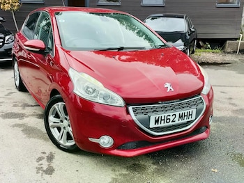 Used Peugeot 208 2012 for sale - 78804273: Photo