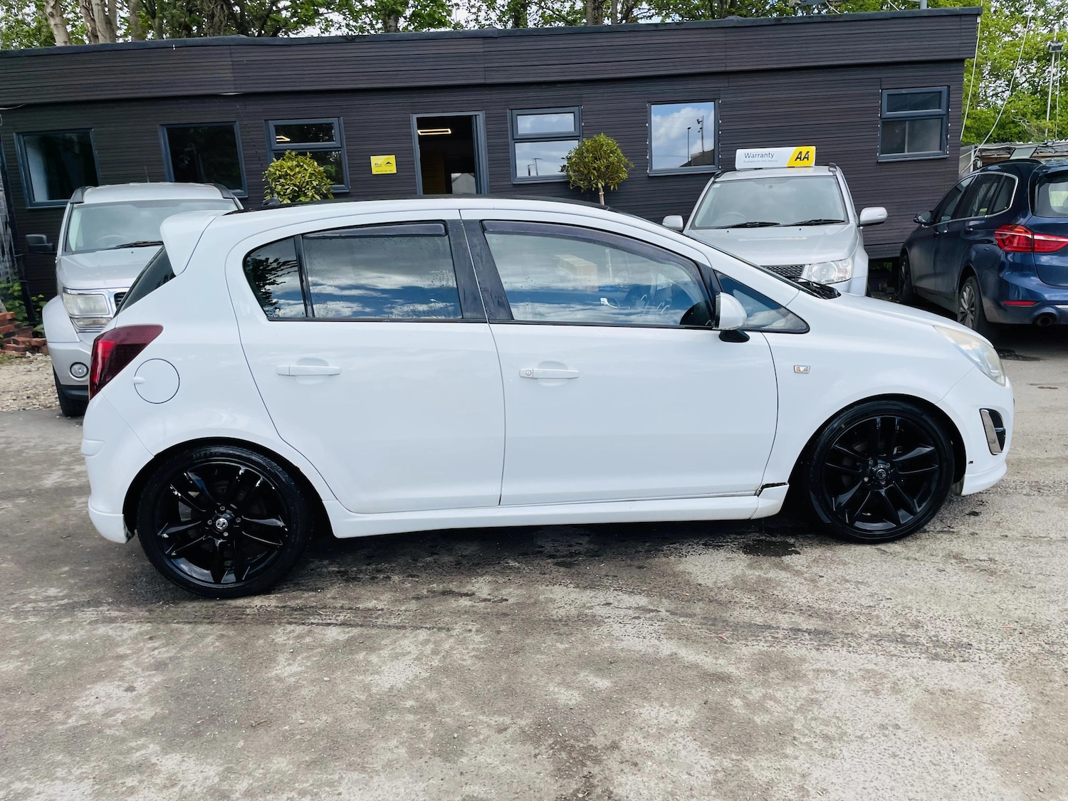 Used Vauxhall Corsa 2011 for sale - 78213735: Photo 6
