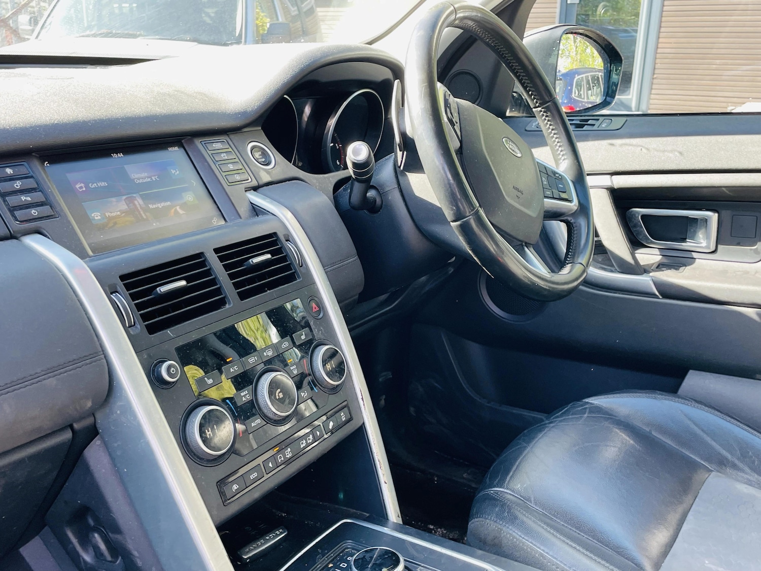 Used Land Rover Discovery Sport 2017 for sale - 78213738: Photo 11