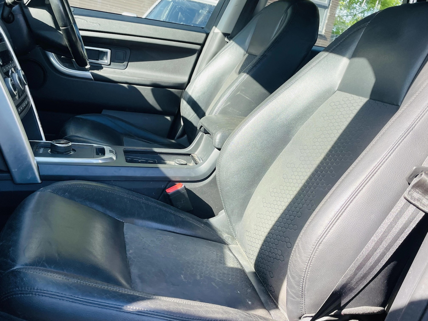 Used Land Rover Discovery Sport 2017 for sale - 78213738: Photo 12