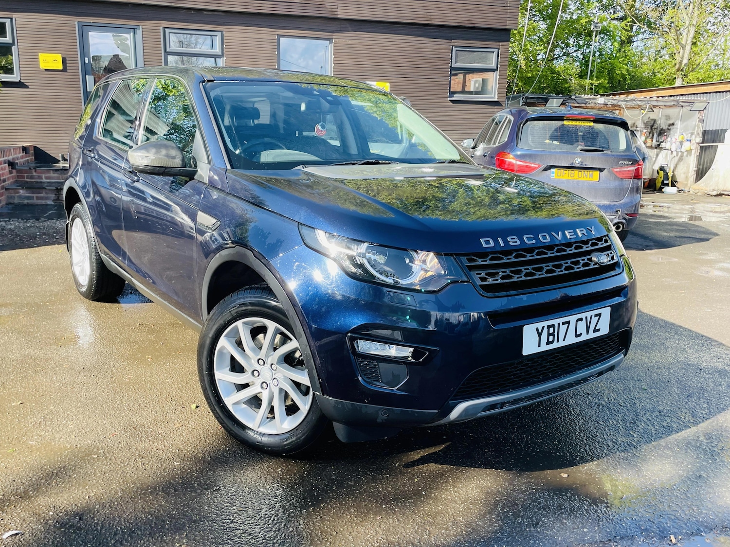 Used Land Rover Discovery Sport 2017 for sale - 78213738: Photo 2