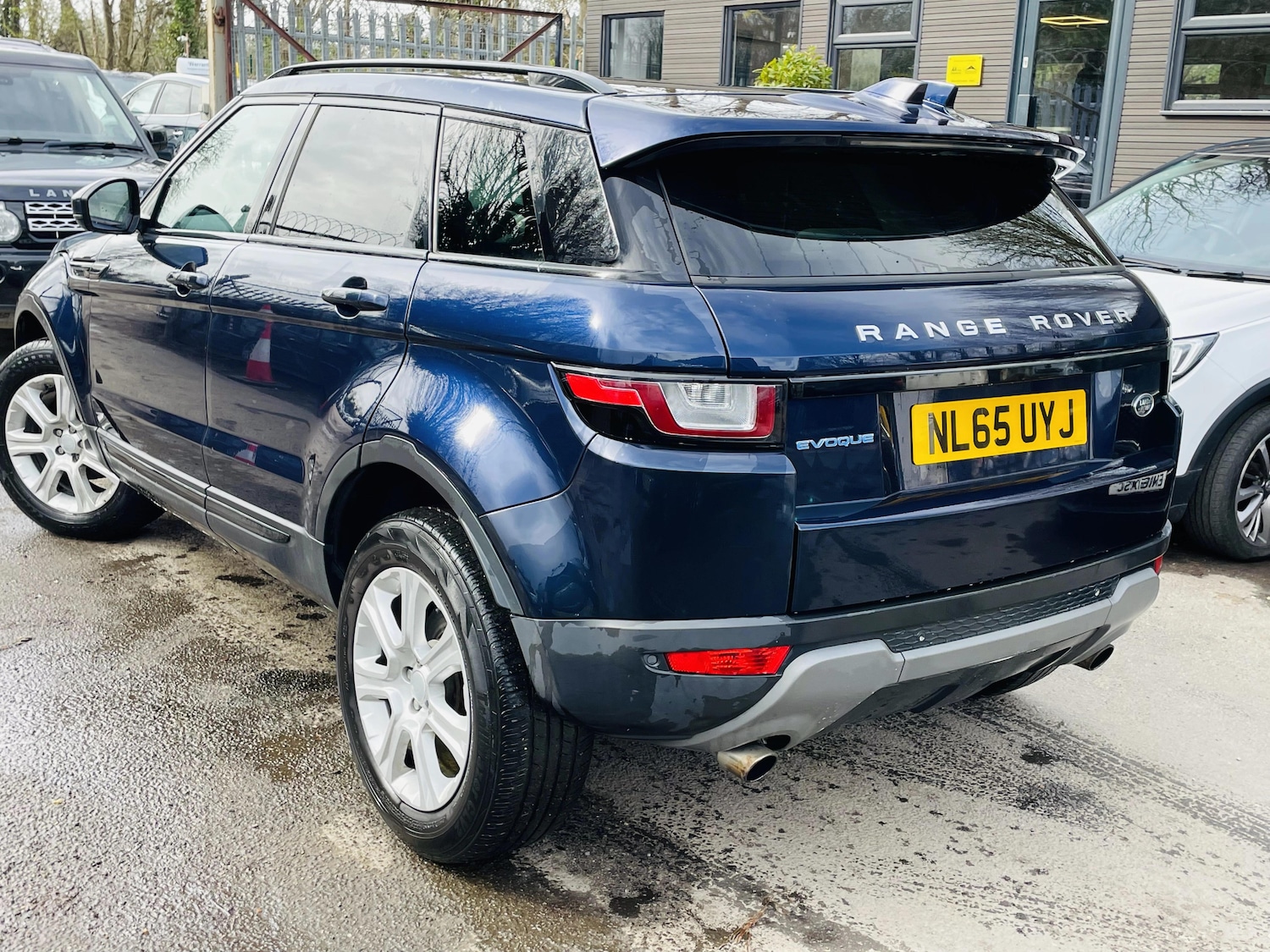 Used Land Rover Range Rover Evoque 2015 for sale - 77888788: Photo 10