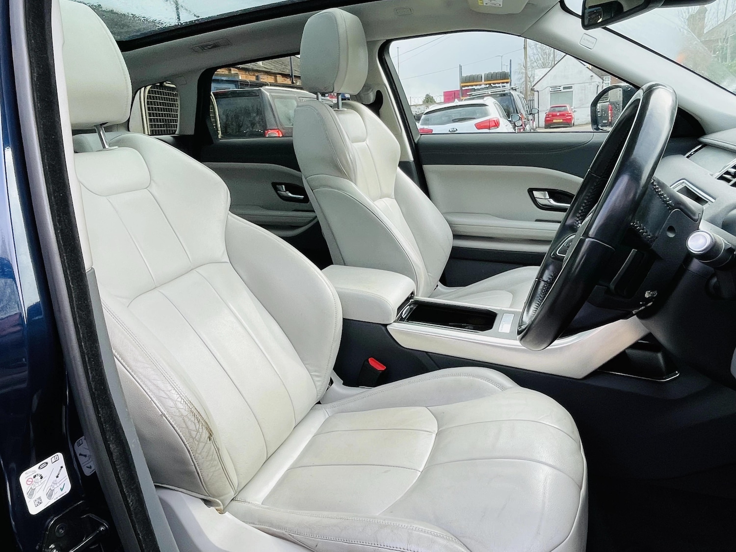 Used Land Rover Range Rover Evoque 2015 for sale - 77888788: Photo 8