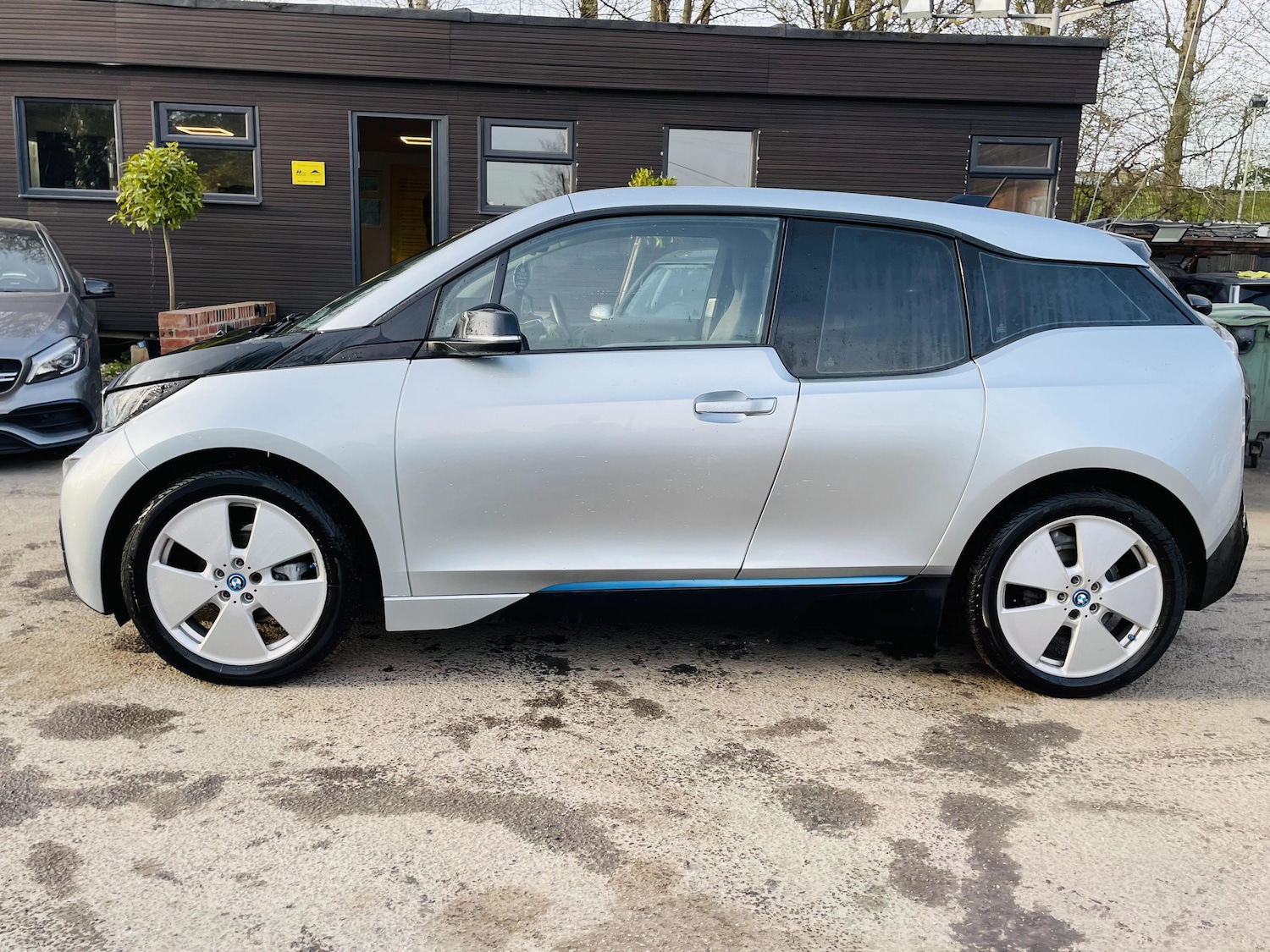 Used BMW i3 2015 for sale - 77969538: Photo 3