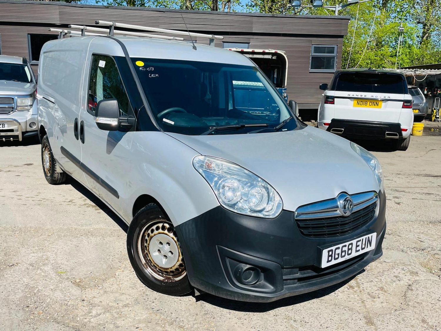 Used Vauxhall Combo 2018 for sale - 78146097: Photo 2