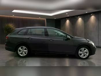 Used Volkswagen Golf 2023 for sale - 79676369: Photo