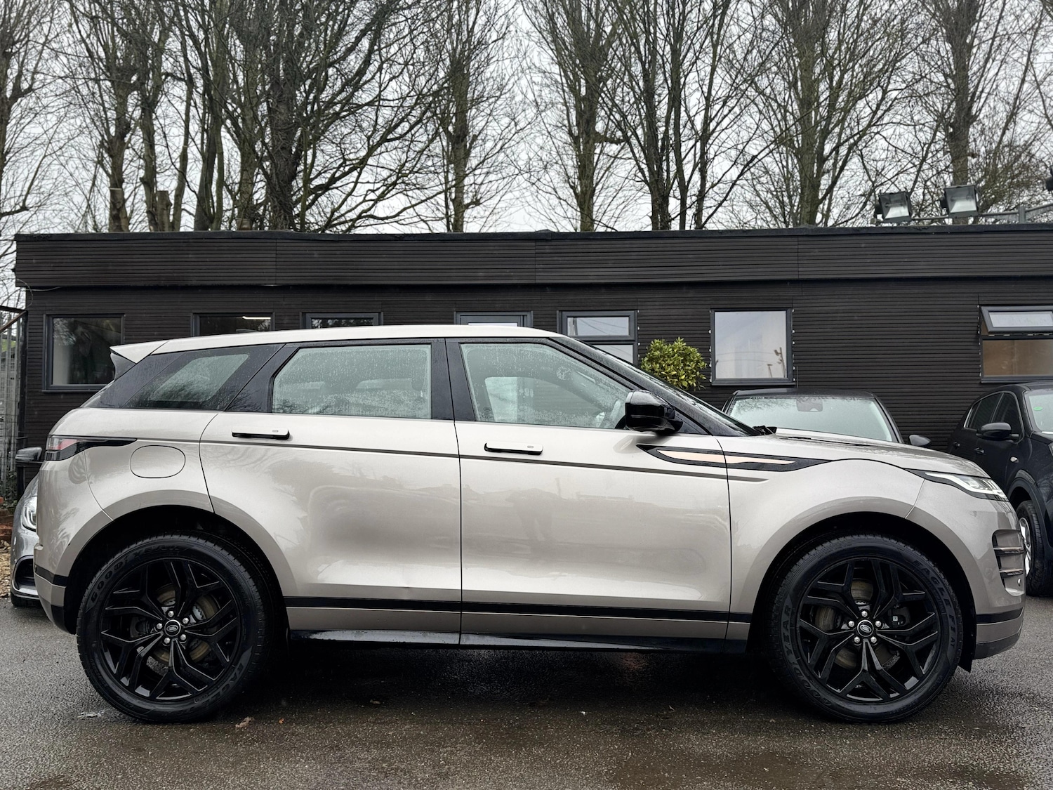 Used Land Rover Range Rover Evoque 2022 for sale - 77882047: Photo 3