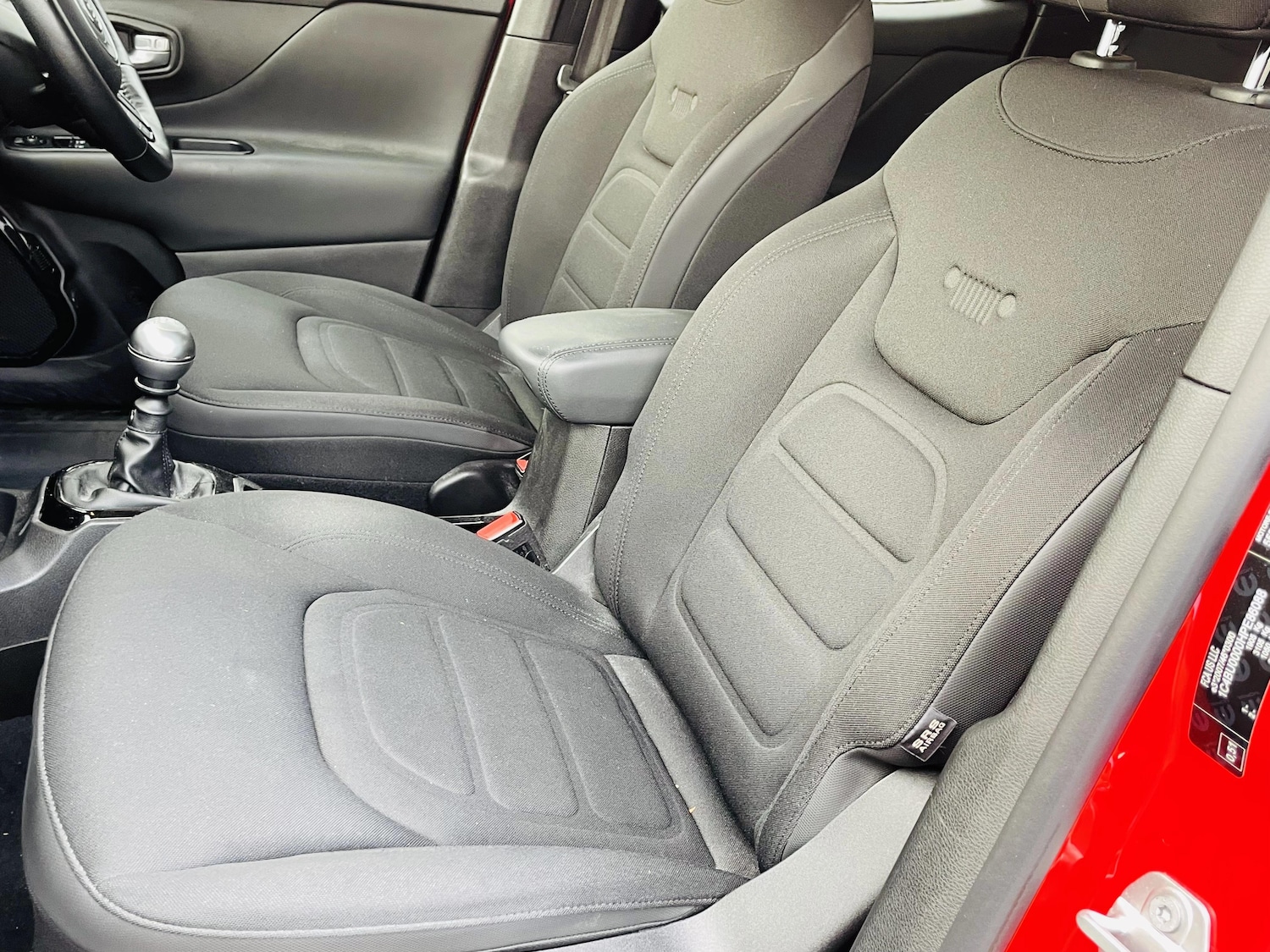 Used Jeep Renegade 2018 for sale - 77743499: Photo 10