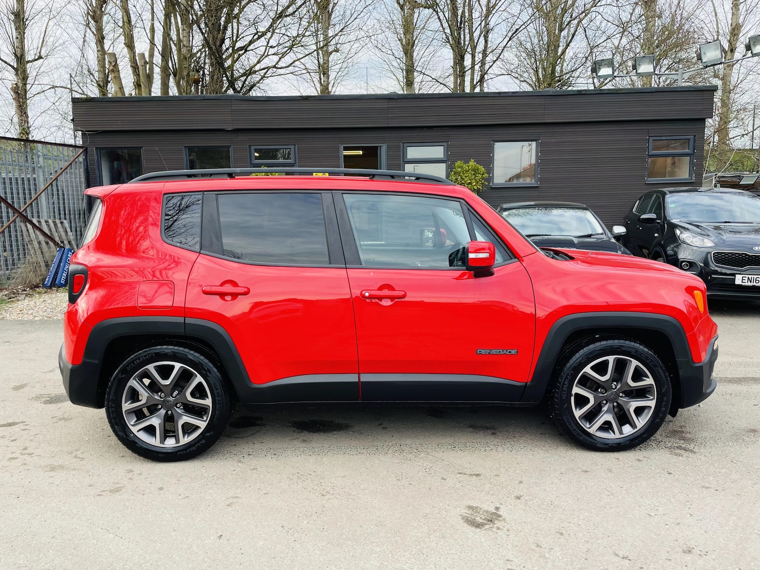 Used Jeep Renegade 2018 for sale - 77743499: Photo 4