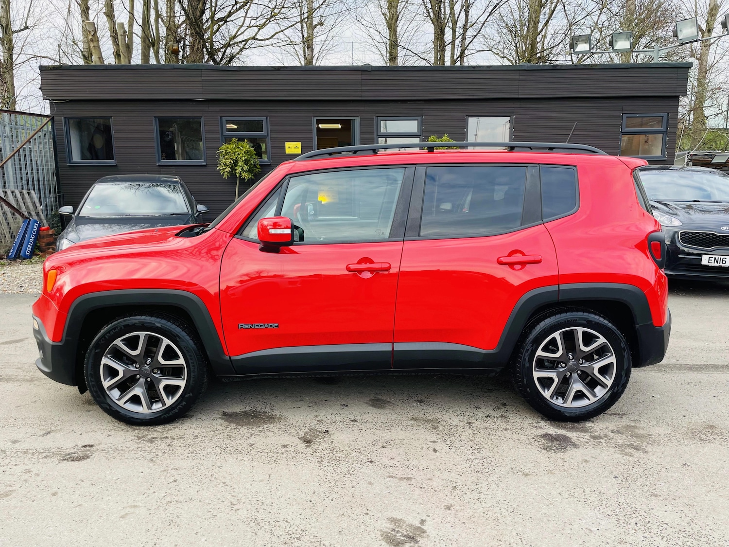 Used Jeep Renegade 2018 for sale - 77743499: Photo 6
