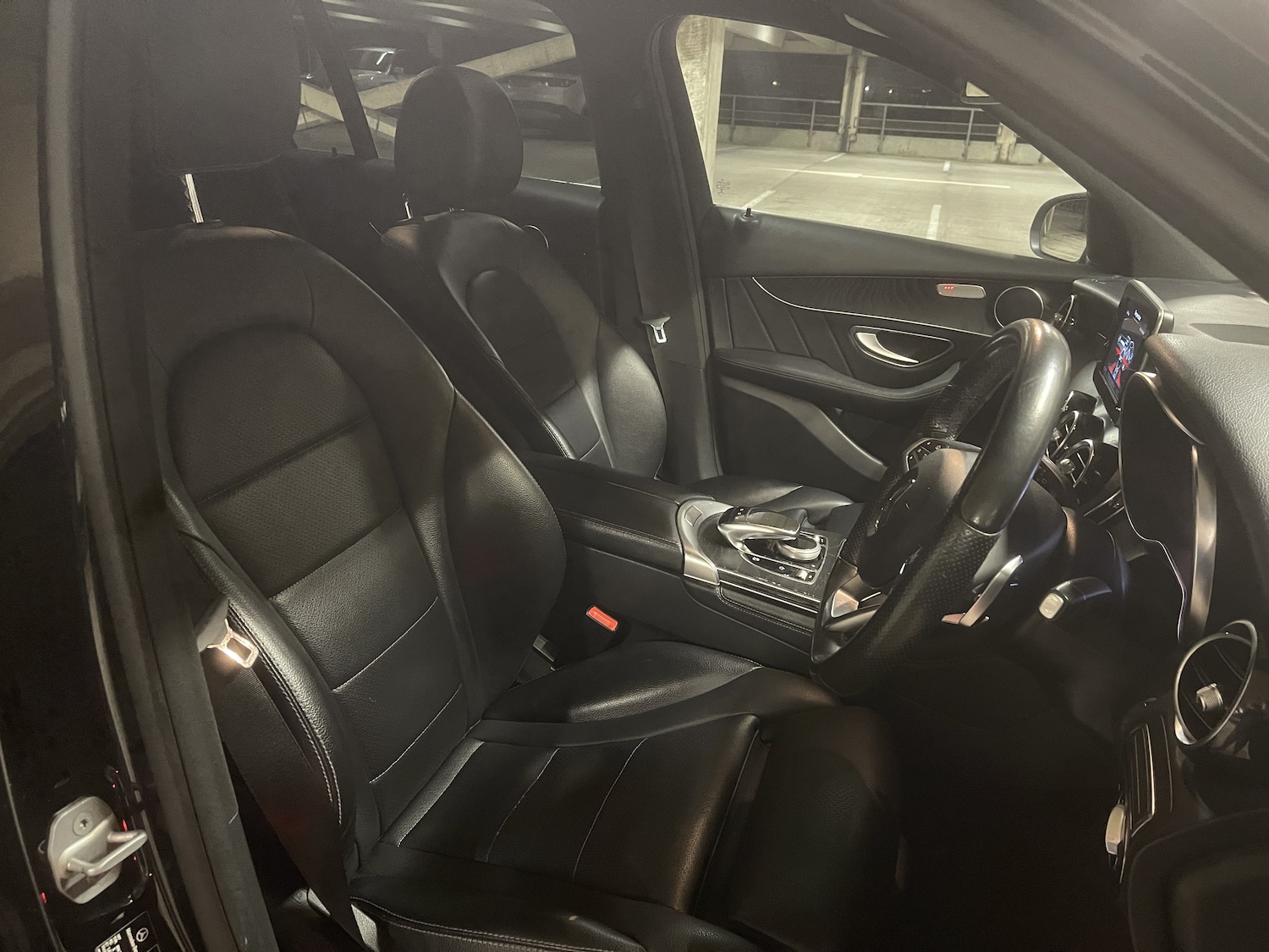 Used Mercedes-Benz GLC 2016 for sale - 77638953: Photo 17