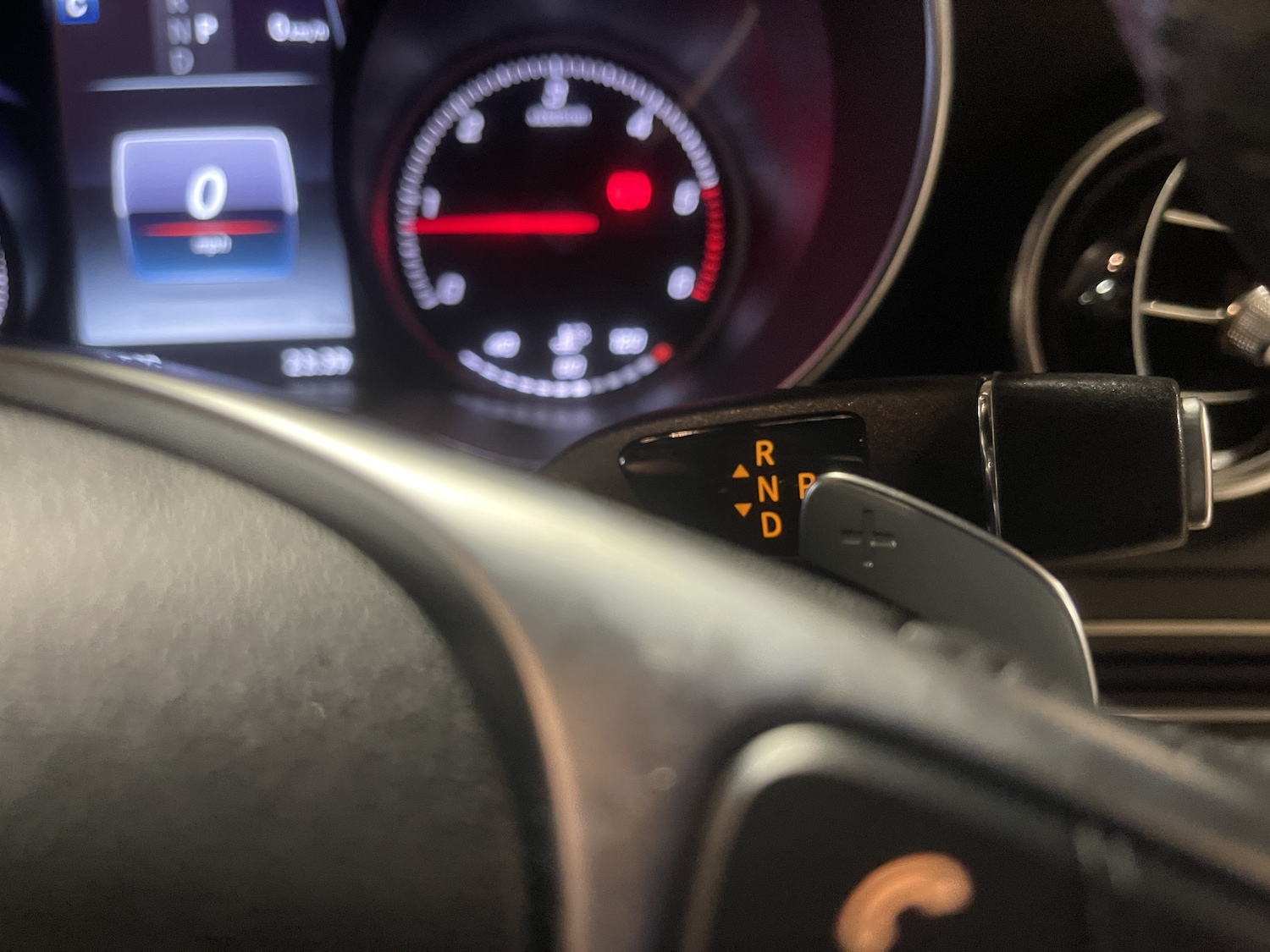 Used Mercedes-Benz GLC 2016 for sale - 77638953: Photo 18