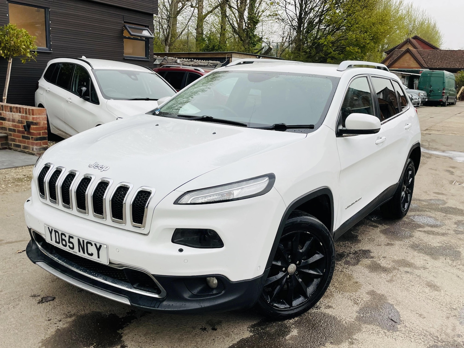 Used Jeep Cherokee 2015 for sale - 77992833: Photo 8