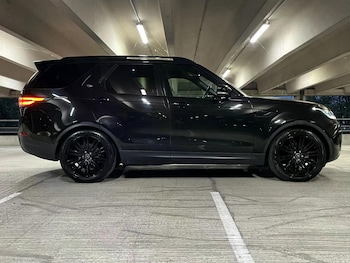 Used Land Rover Discovery 2017 for sale - 78904282: Photo
