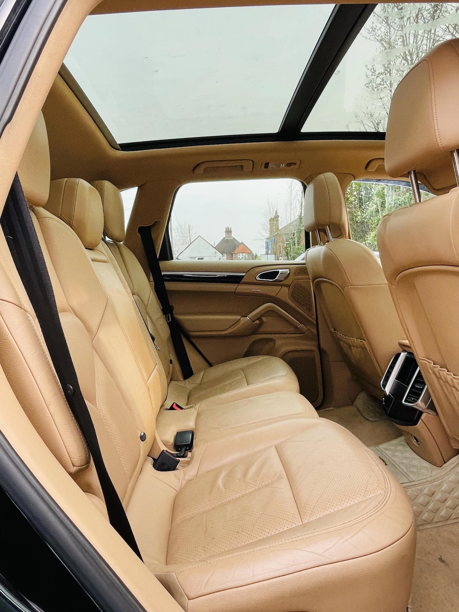 Used Porsche Cayenne 2012 for sale - 77992835: Photo 13