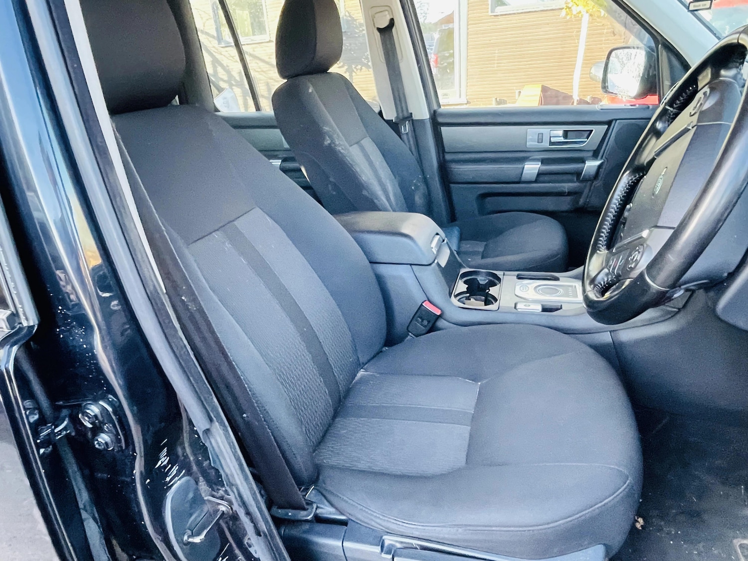 Used Land Rover Discovery 4 2011 for sale - 77690737: Photo 9