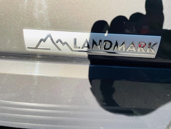 Used Land Rover Discovery 2016 for sale - 78376360: Photo