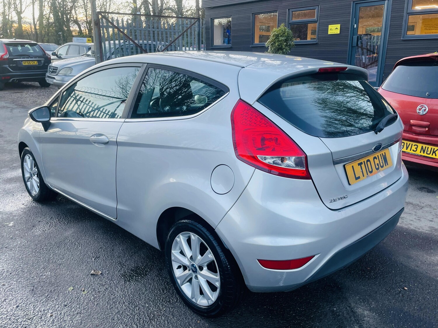 Used Ford Fiesta 2010 for sale - 78018774: Photo 1