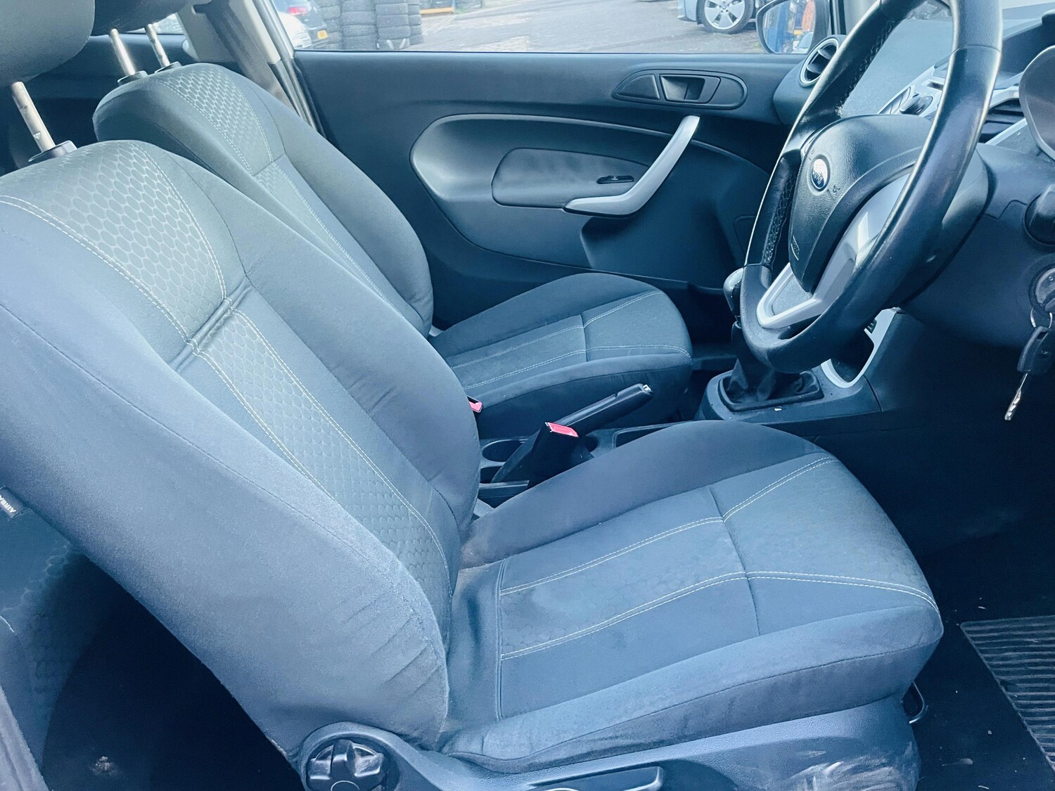 Used Ford Fiesta 2010 for sale - 78018774: Photo 4