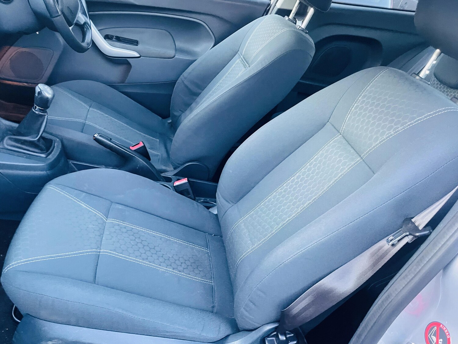 Used Ford Fiesta 2010 for sale - 78018774: Photo 8