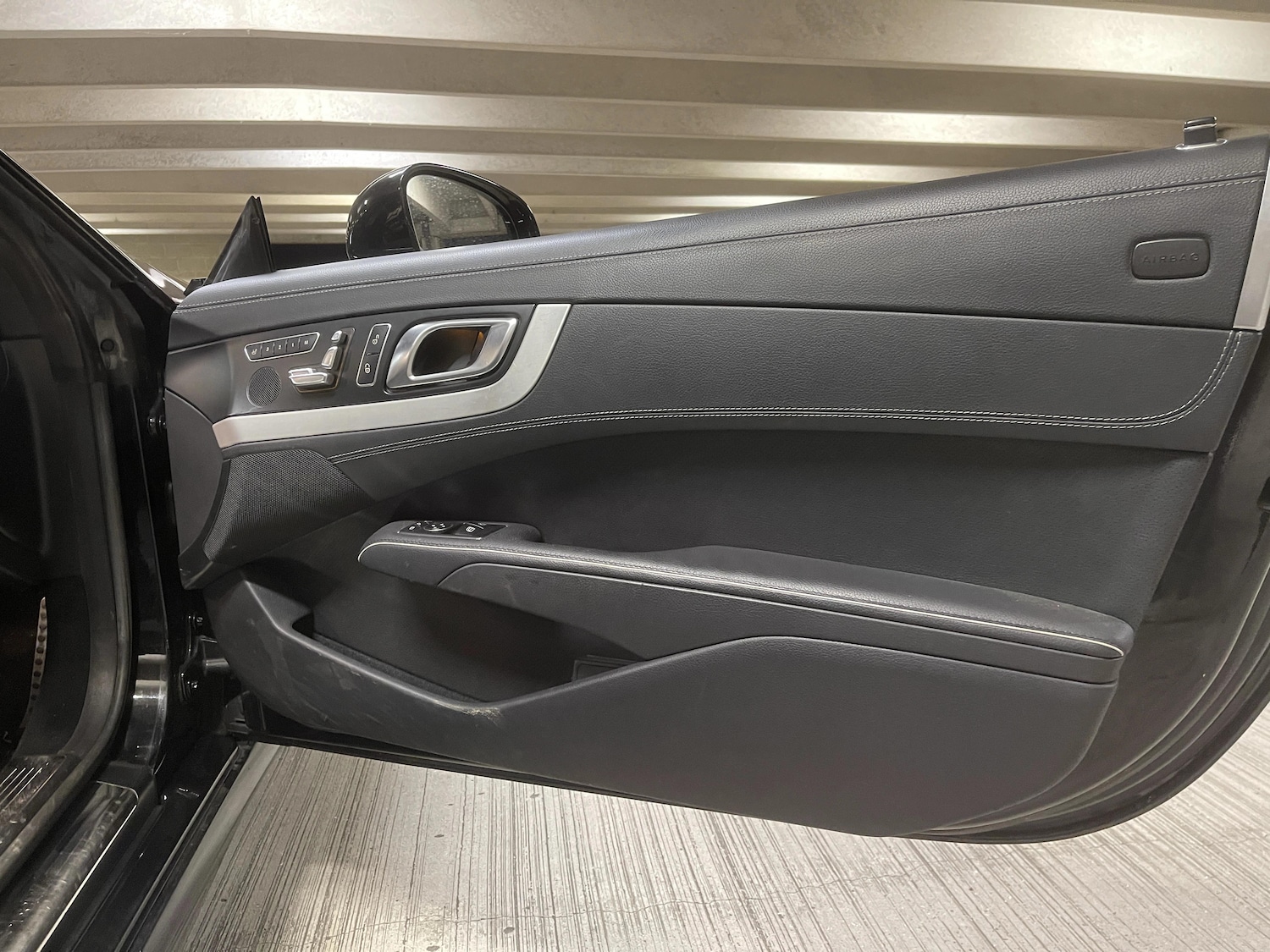 Used Mercedes-Benz SL 2014 for sale - 77990368: Photo 31