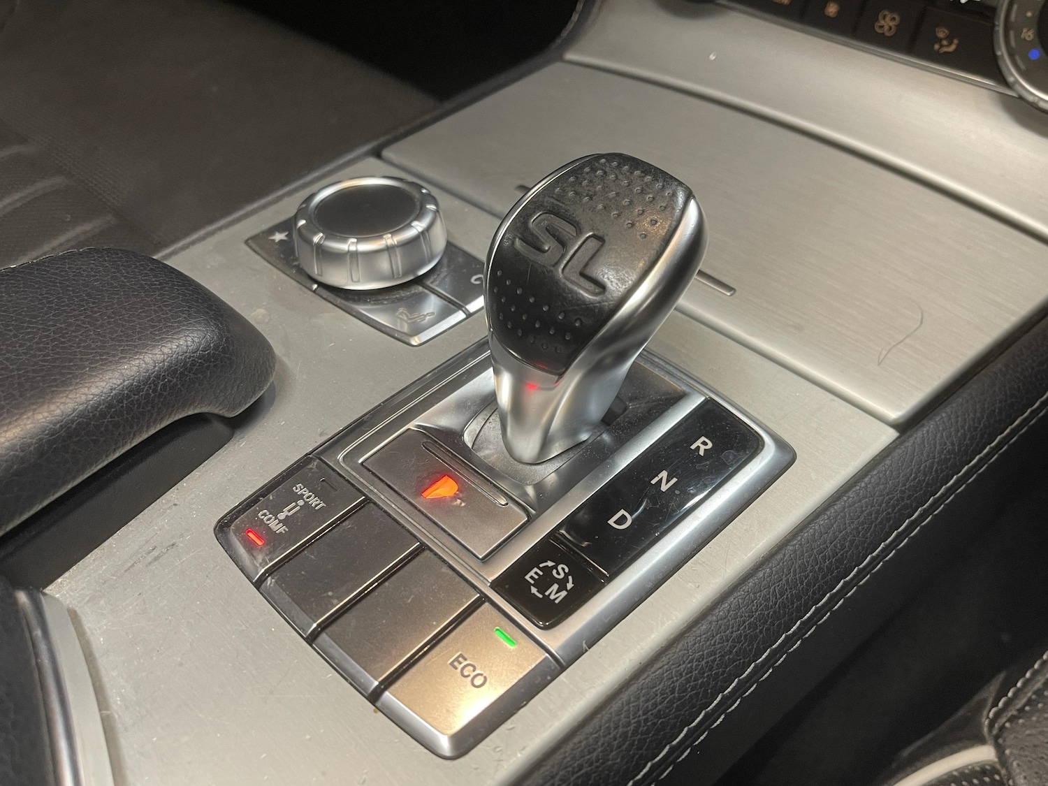 Used Mercedes-Benz SL 2014 for sale - 77990368: Photo 42