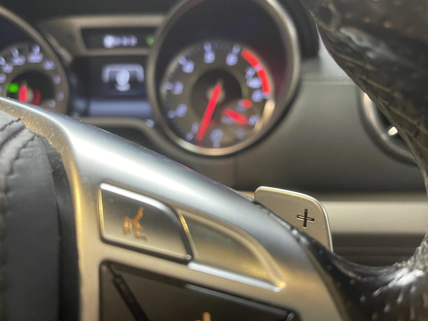 Used Mercedes-Benz SL 2014 for sale - 77990368: Photo 44