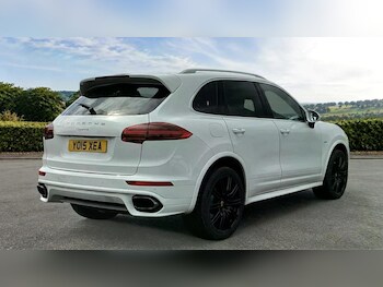Used Porsche Cayenne 2015 for sale - 78876724: Photo