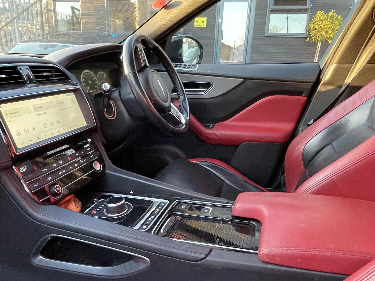 Used Jaguar F-Pace 2017 for sale - 77690745: Photo 14