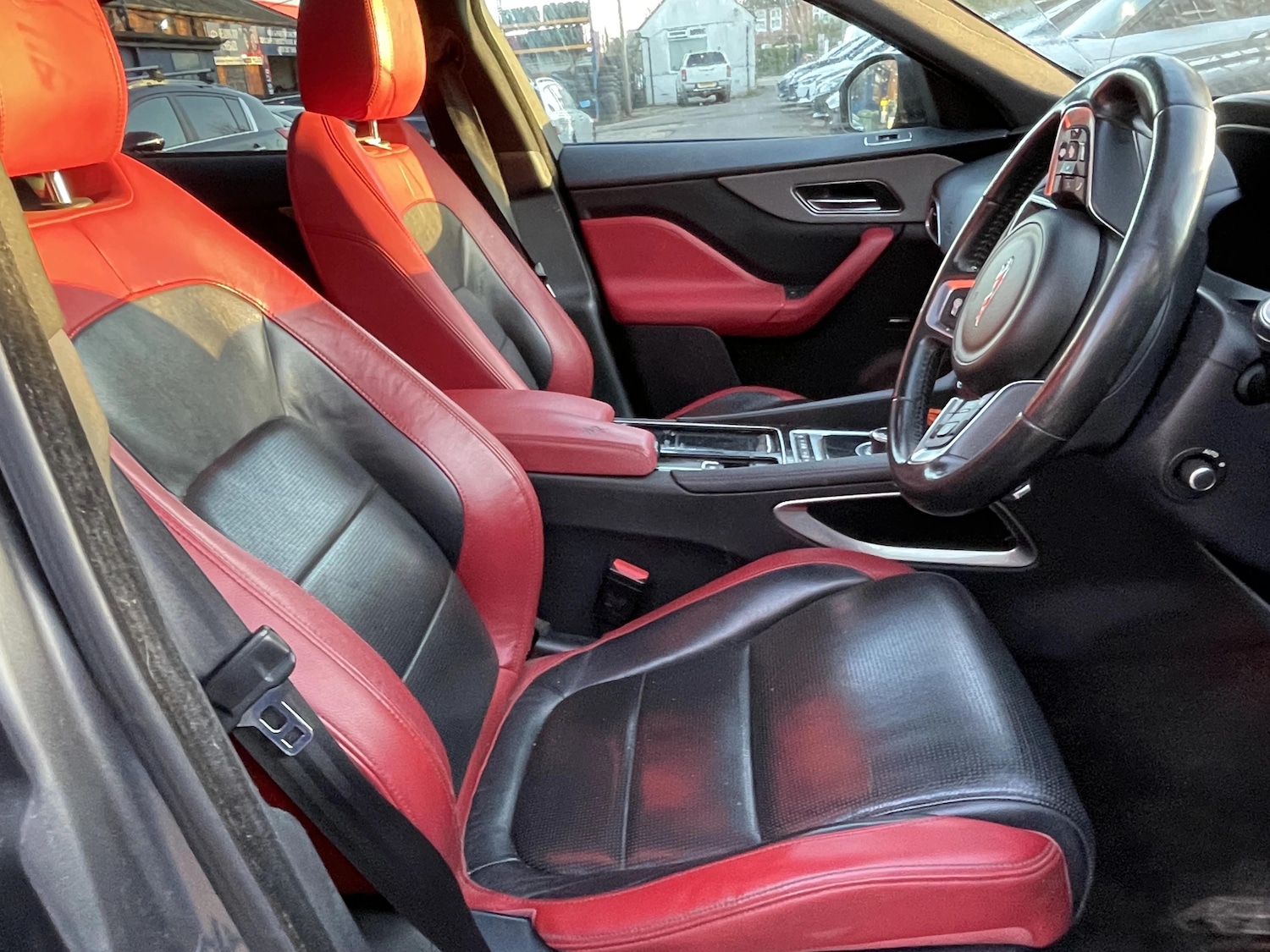 Used Jaguar F-Pace 2017 for sale - 77690745: Photo 18