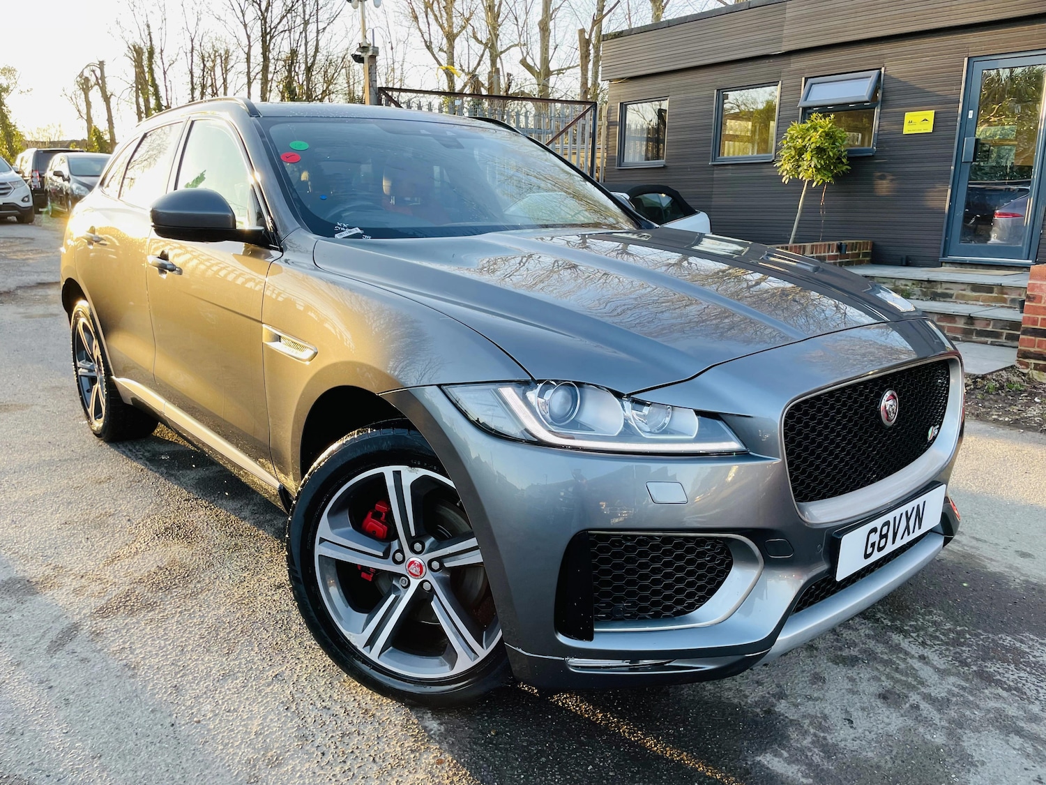 Used Jaguar F-Pace 2017 for sale - 77690745: Photo 3