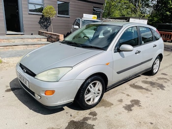 Used Ford Focus 2001 for sale - 78332690: Photo