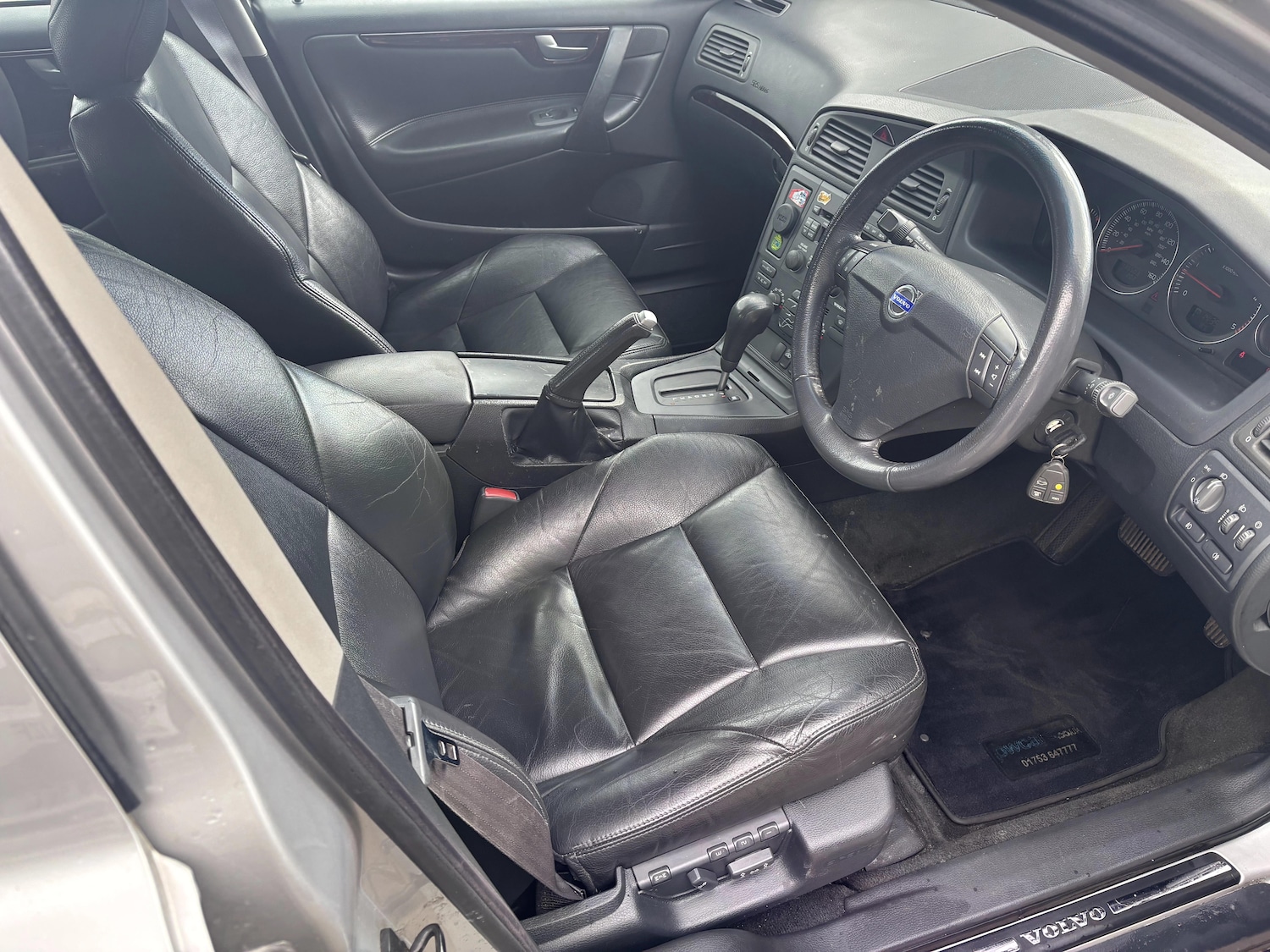 Used Volvo S60 2002 for sale - 78220397: Photo 12