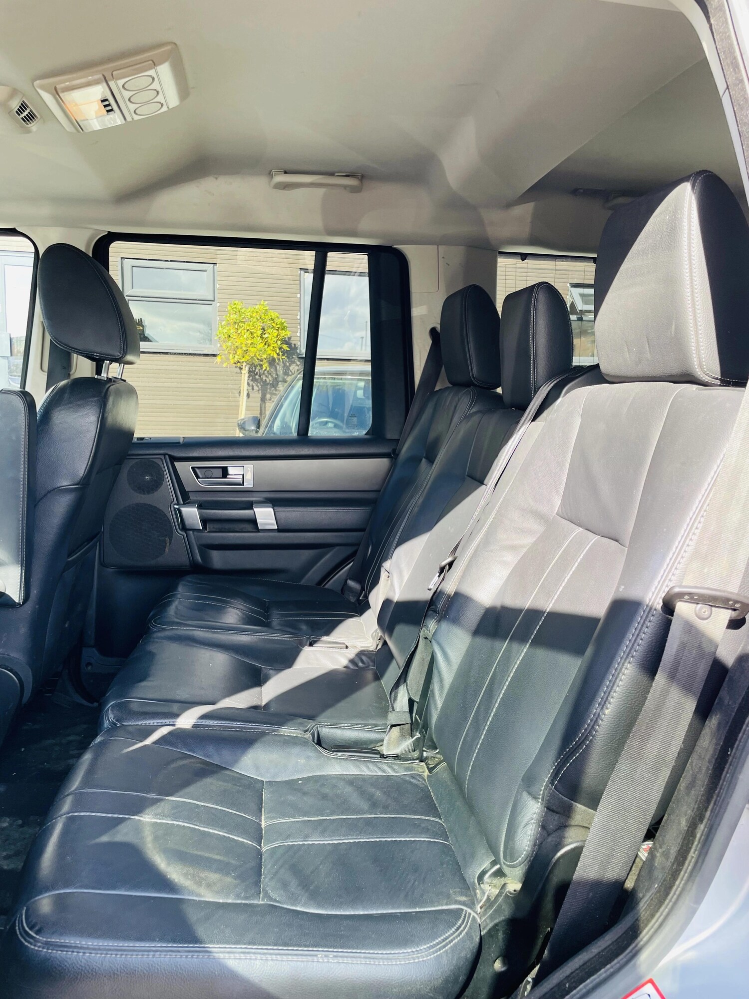 Used Land Rover Discovery 2016 for sale - 77838413: Photo 11