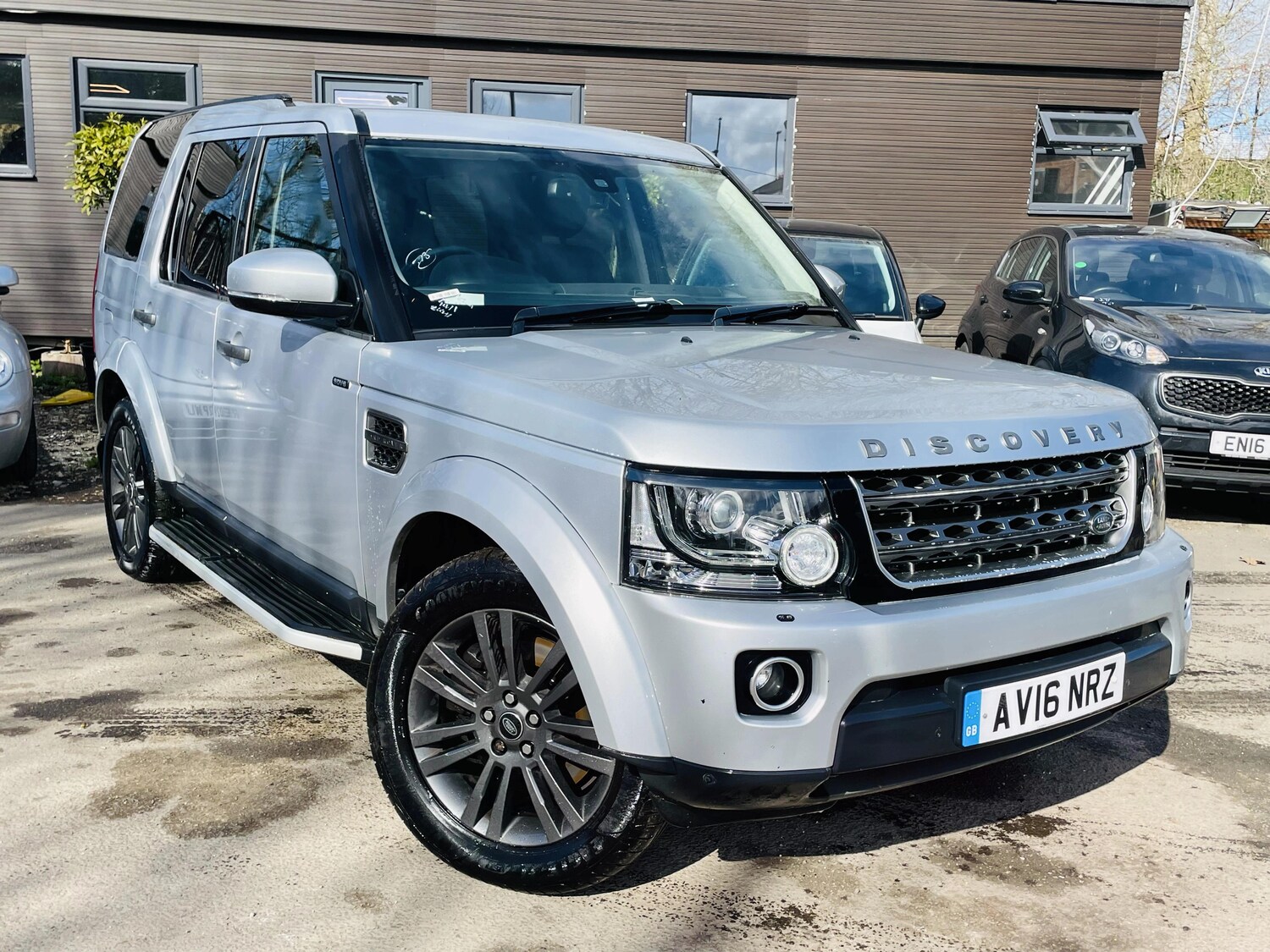 Used Land Rover Discovery 2016 for sale - 77838413: Photo 4