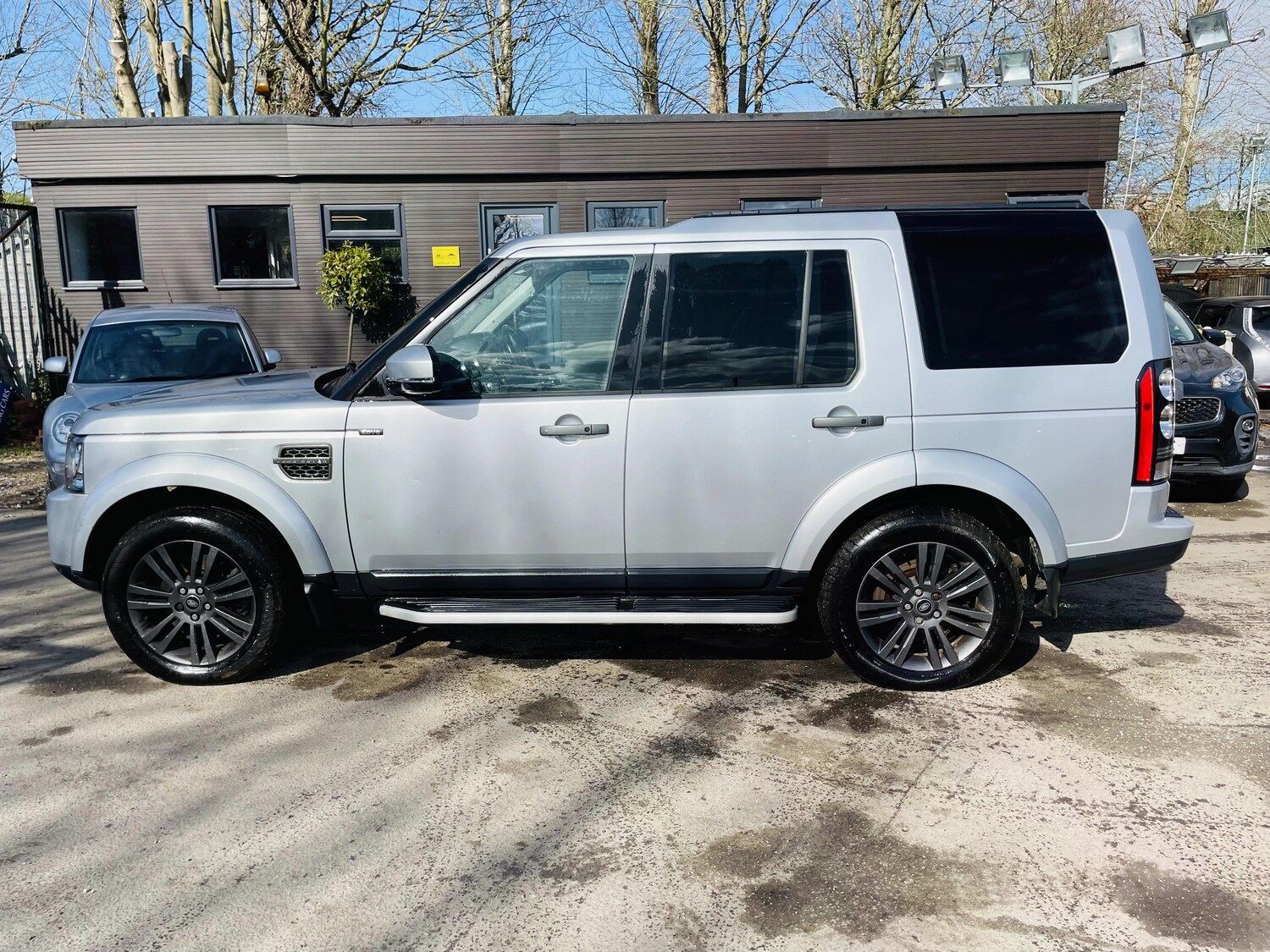 Used Land Rover Discovery 2016 for sale - 77838413: Photo 6