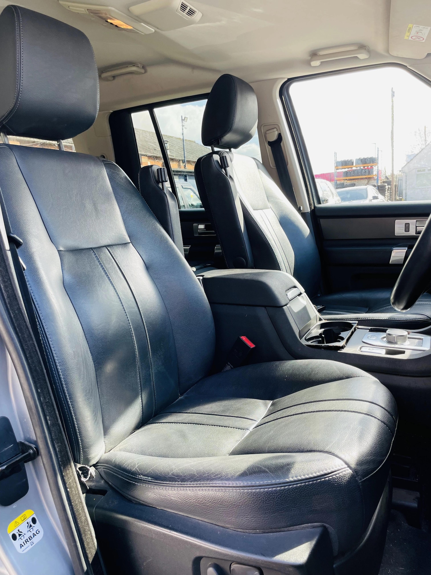 Used Land Rover Discovery 2016 for sale - 77838413: Photo 7