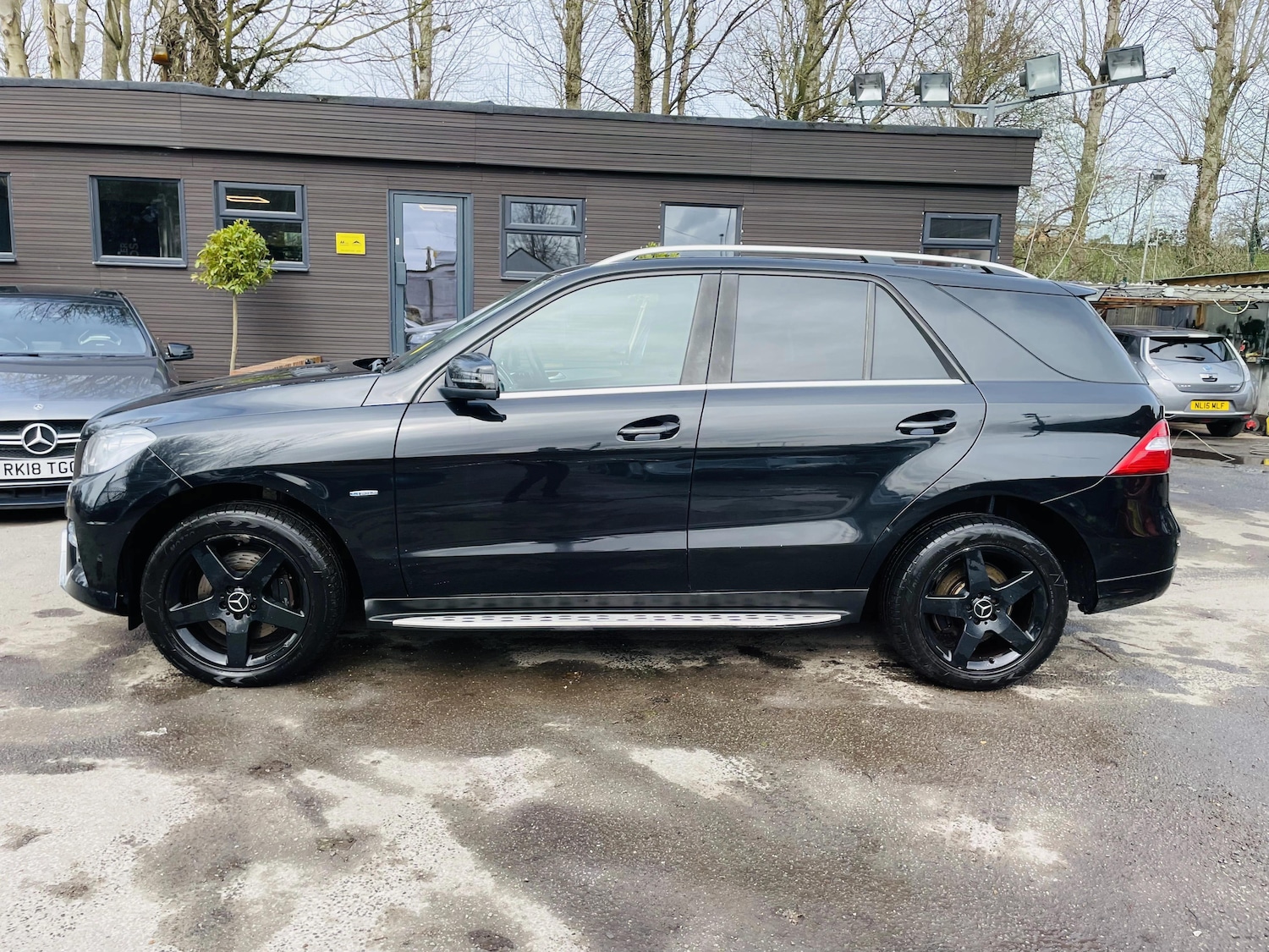 Used Mercedes-Benz M Class 2012 for sale - 77888786: Photo 6