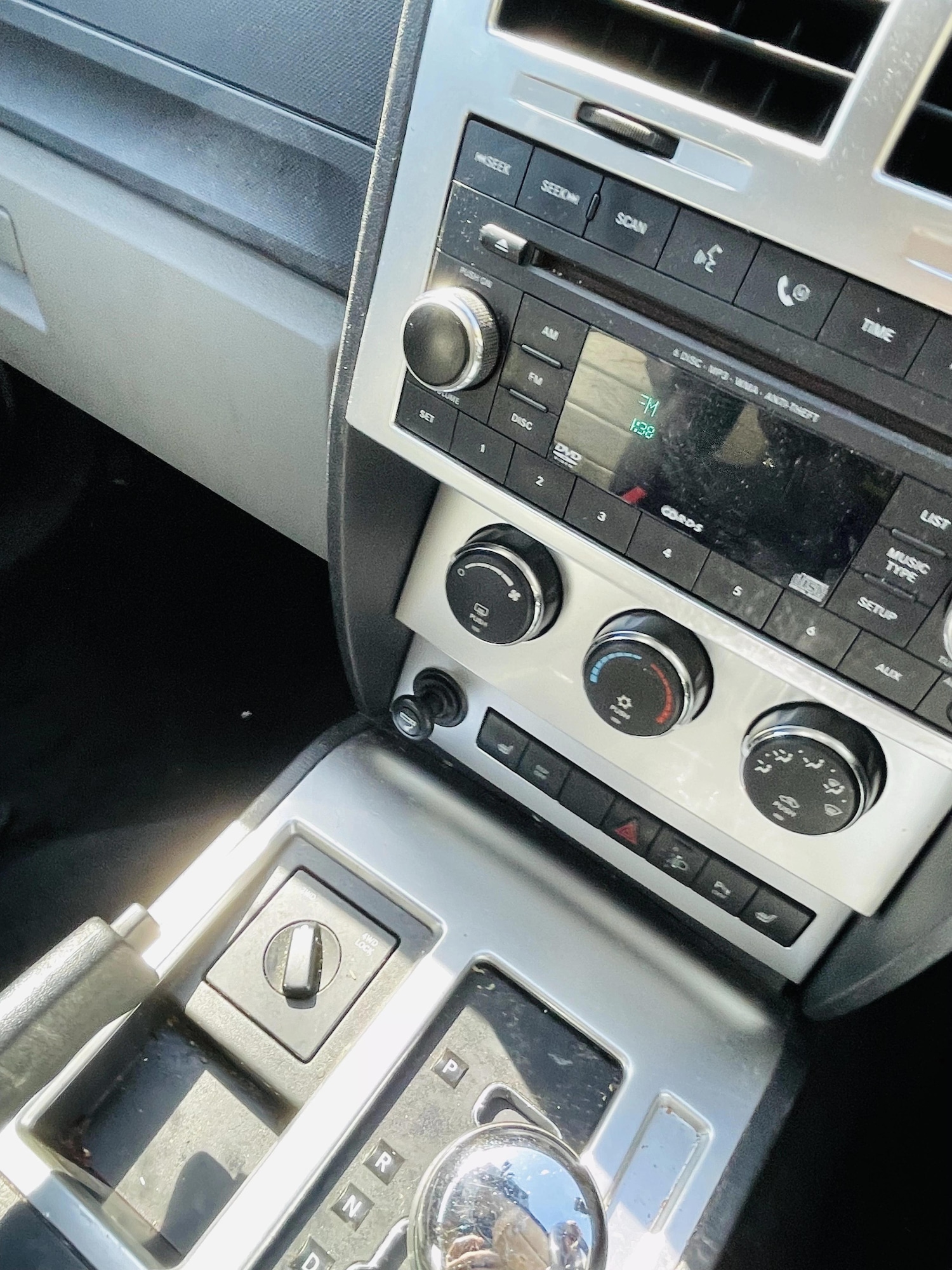 Used Dodge Nitro 2008 for sale - 78146092: Photo 16