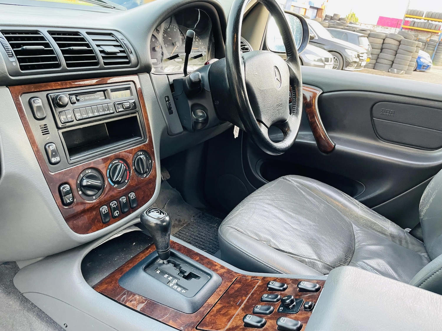 Used Mercedes-Benz M Class 1999 for sale - 77969537: Photo 10