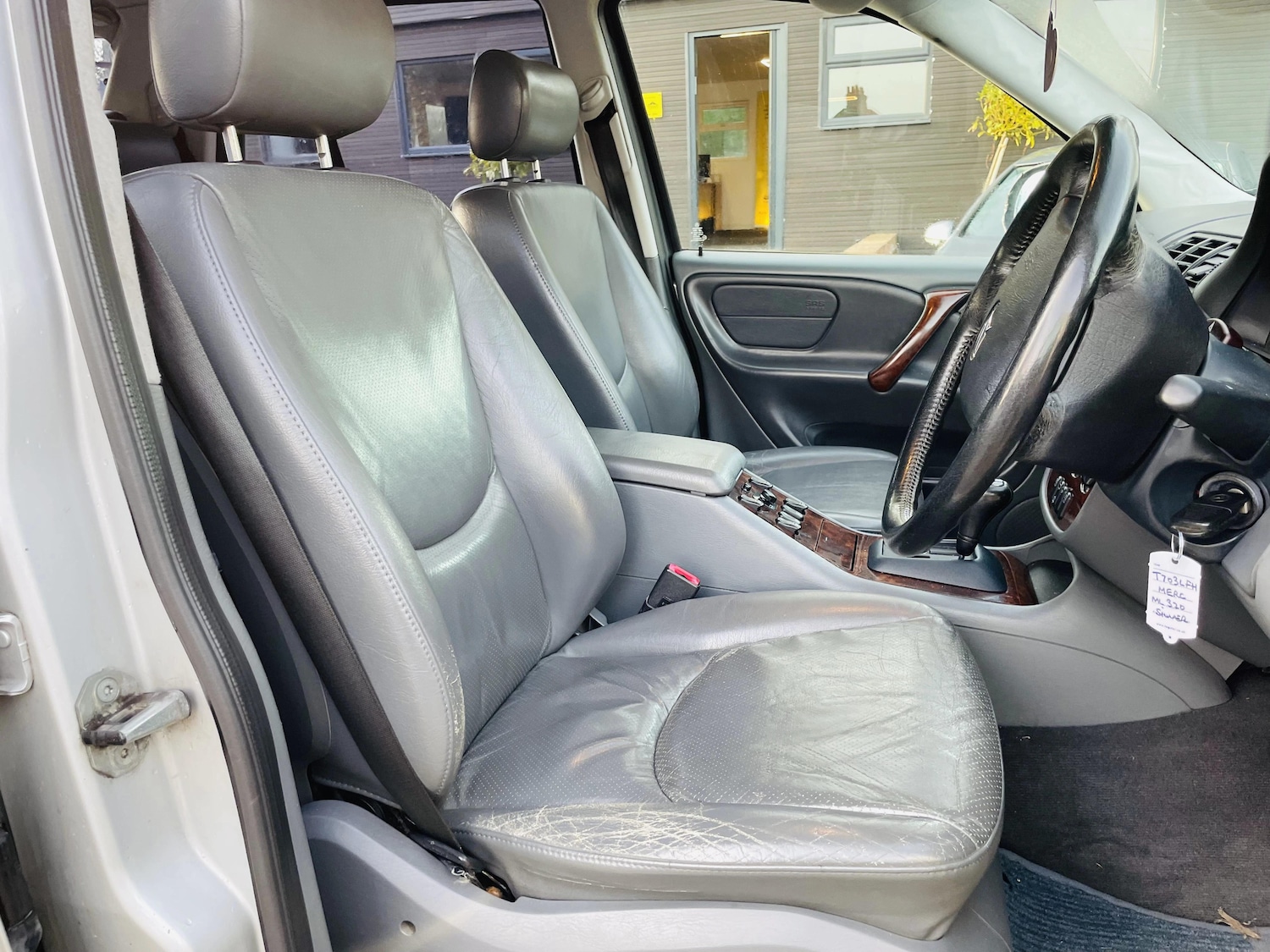 Used Mercedes-Benz M Class 1999 for sale - 77969537: Photo 6