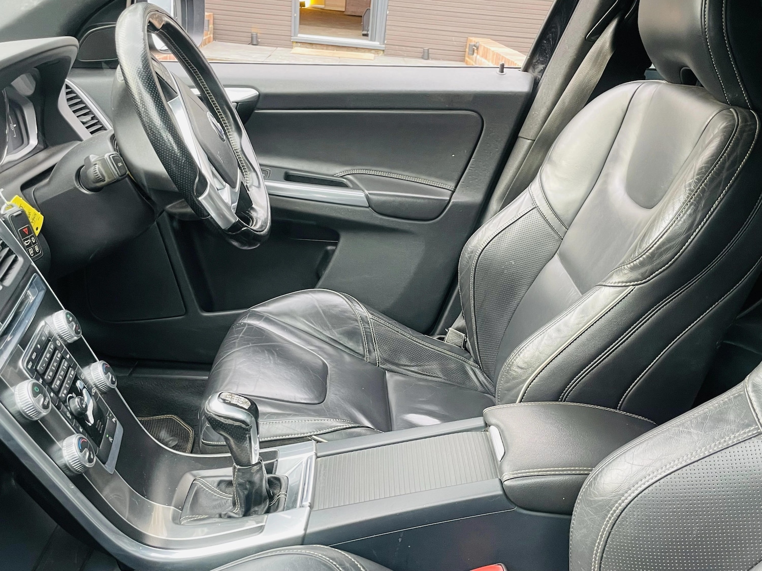 Used Volvo XC60 2014 for sale - 77992837: Photo 12