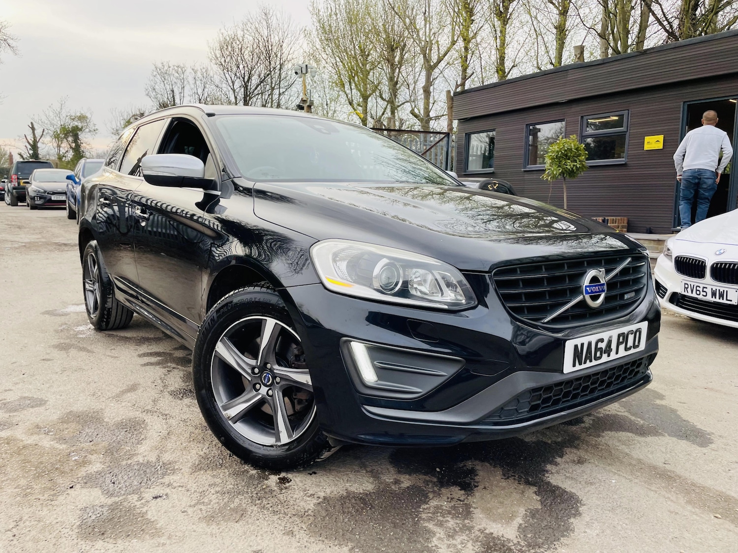 Used Volvo XC60 2014 for sale - 77992837: Photo 4