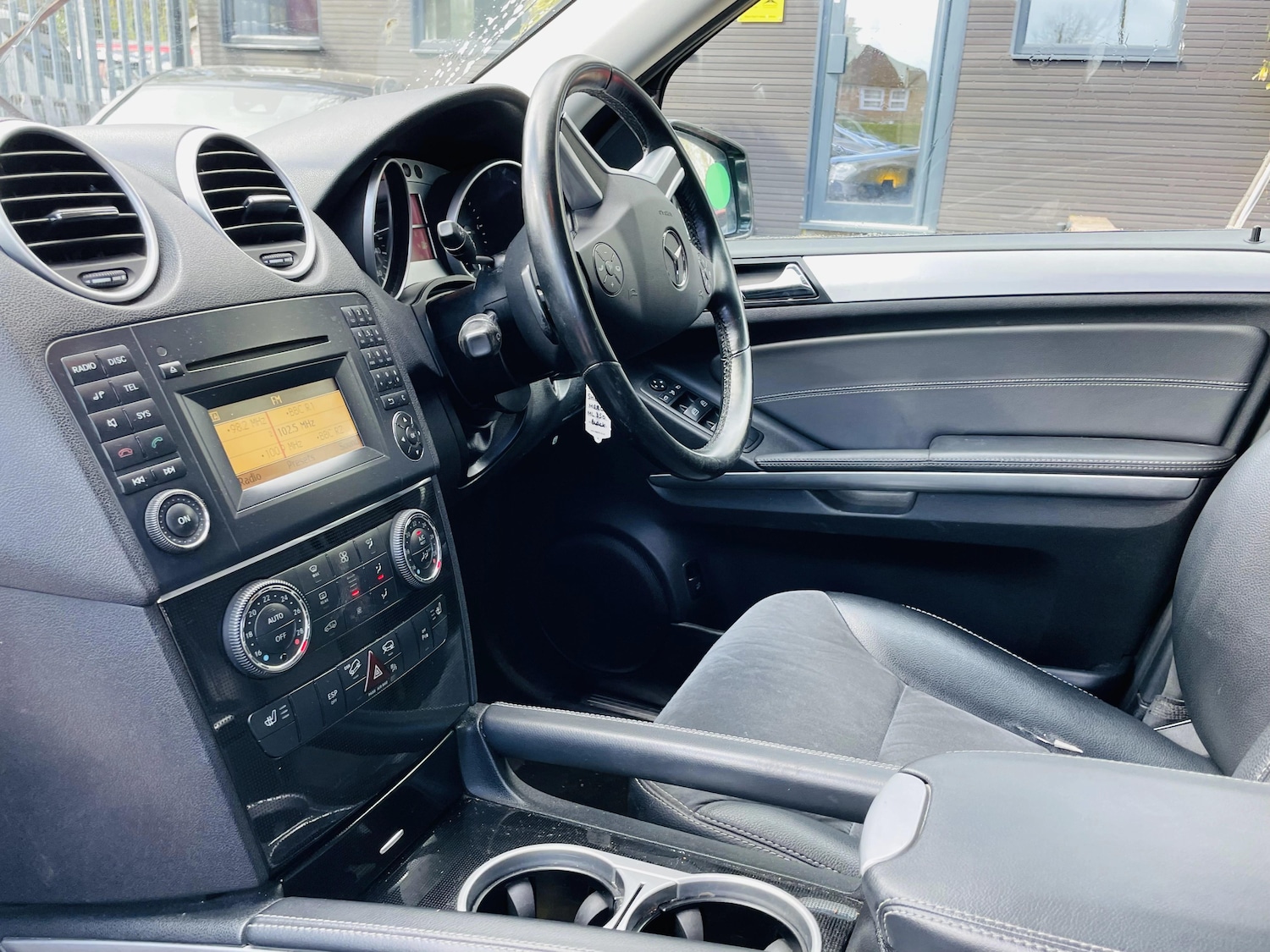 Used Mercedes-Benz M Class 2011 for sale - 78018772: Photo 13