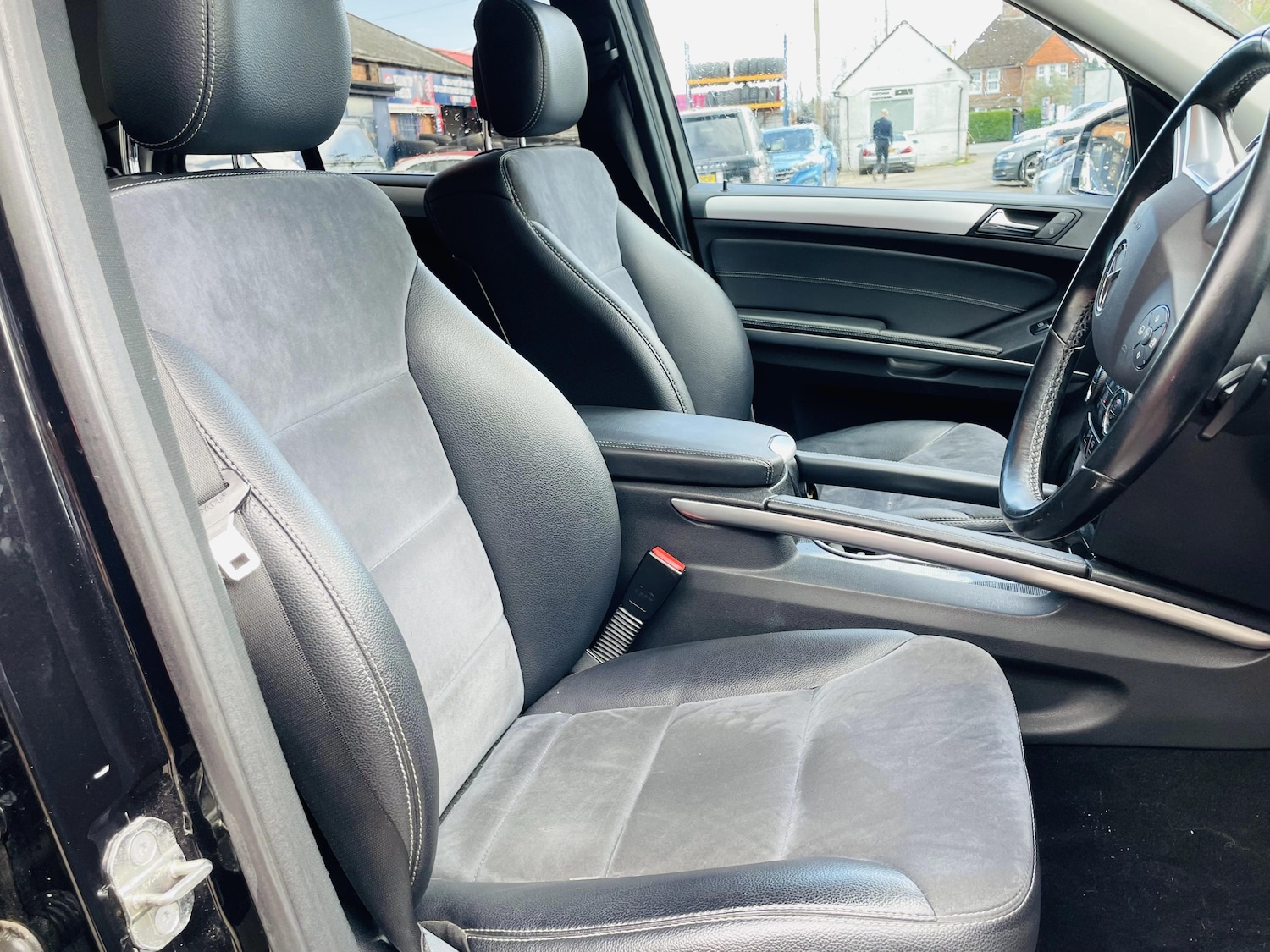 Used Mercedes-Benz M Class 2011 for sale - 78018772: Photo 14