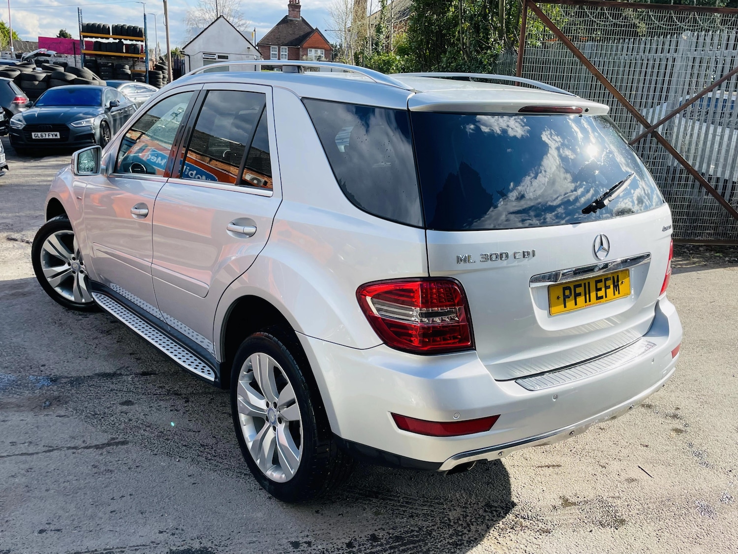 Used Mercedes-Benz M Class 2011 for sale - 78101515: Photo 13